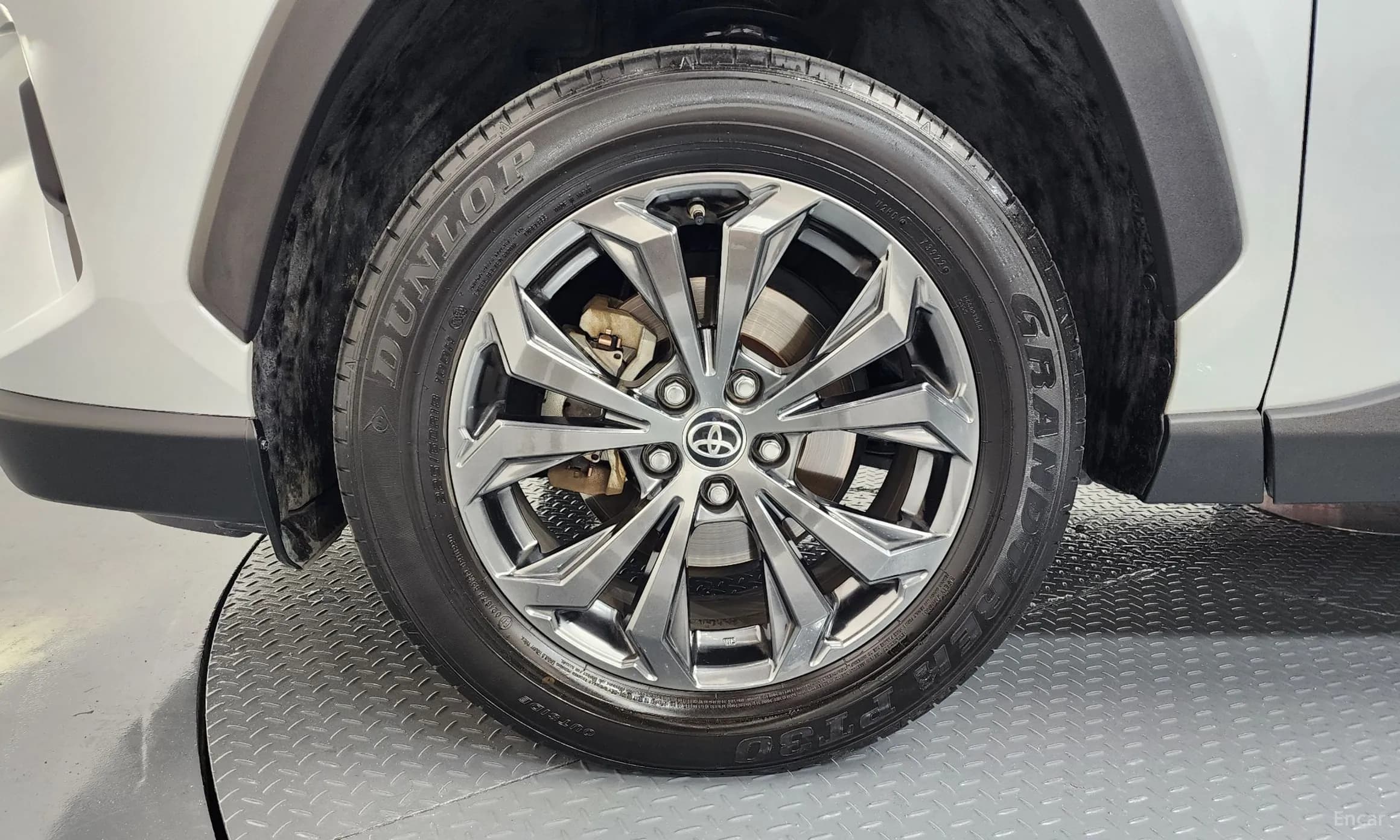 RAV4 5th Generation