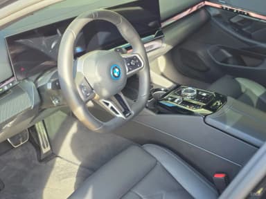5 Series (G60)