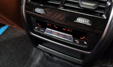 X7 (G07)