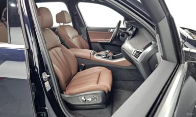 X5 (G05)