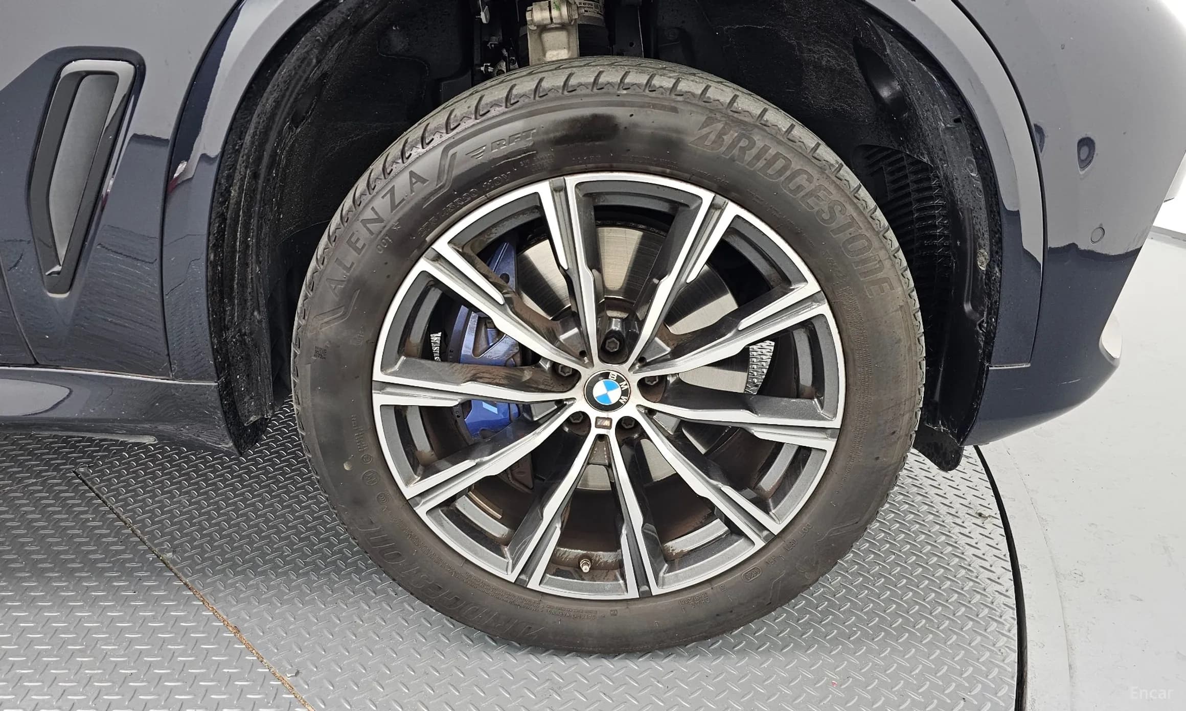 X5 (G05)
