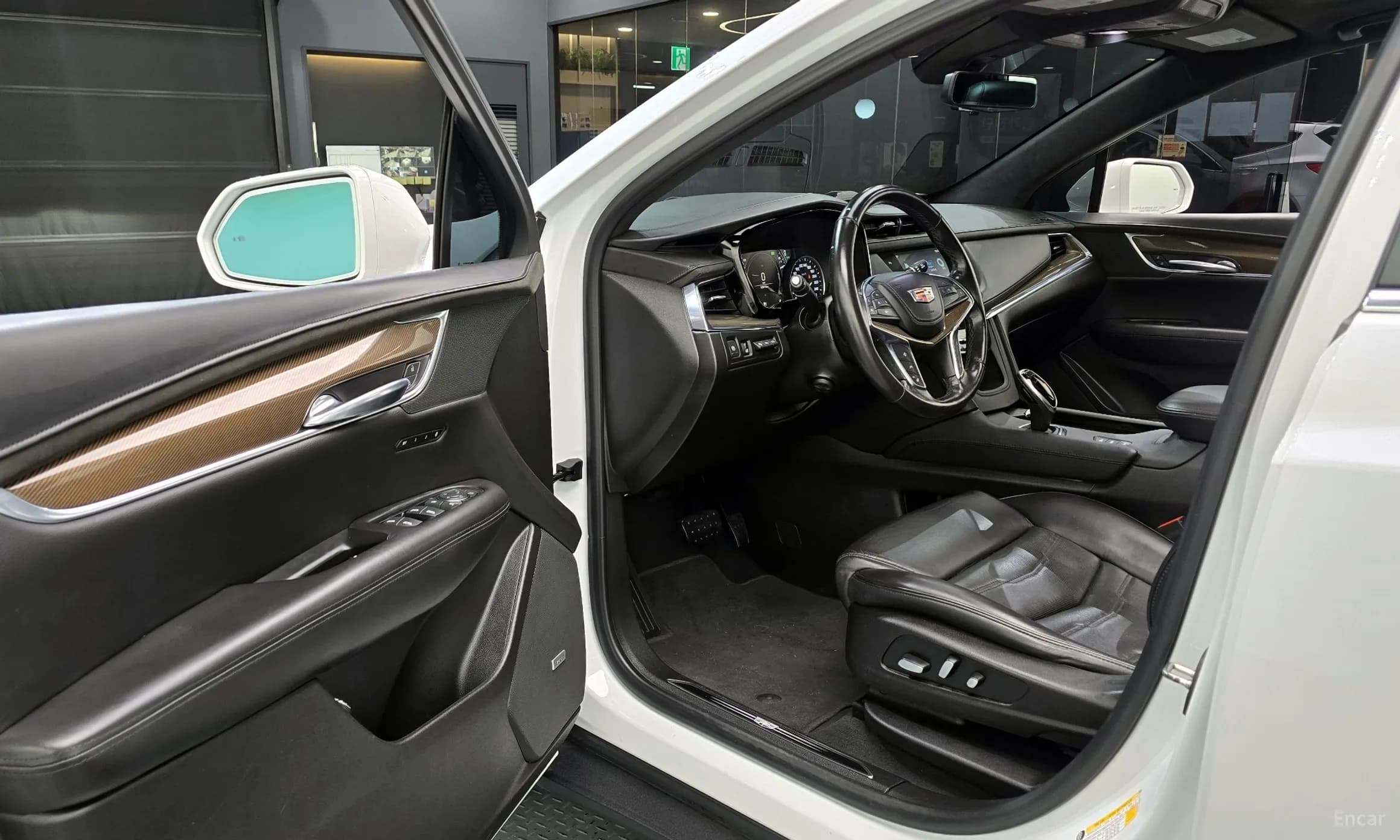 XT5