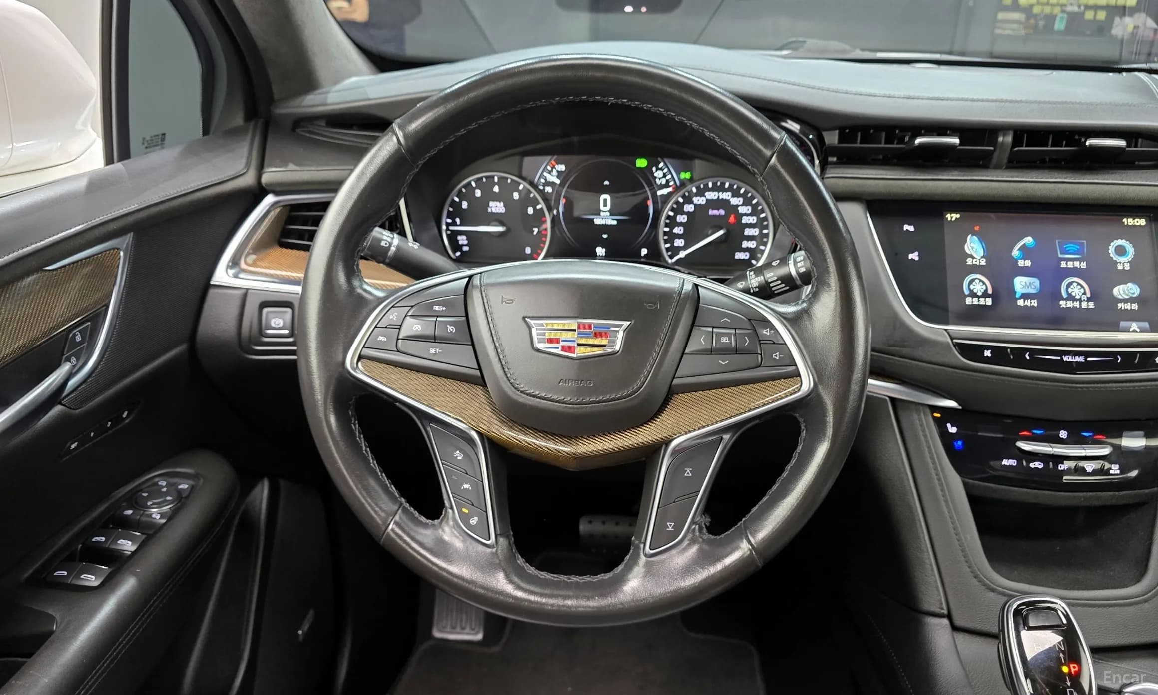 XT5