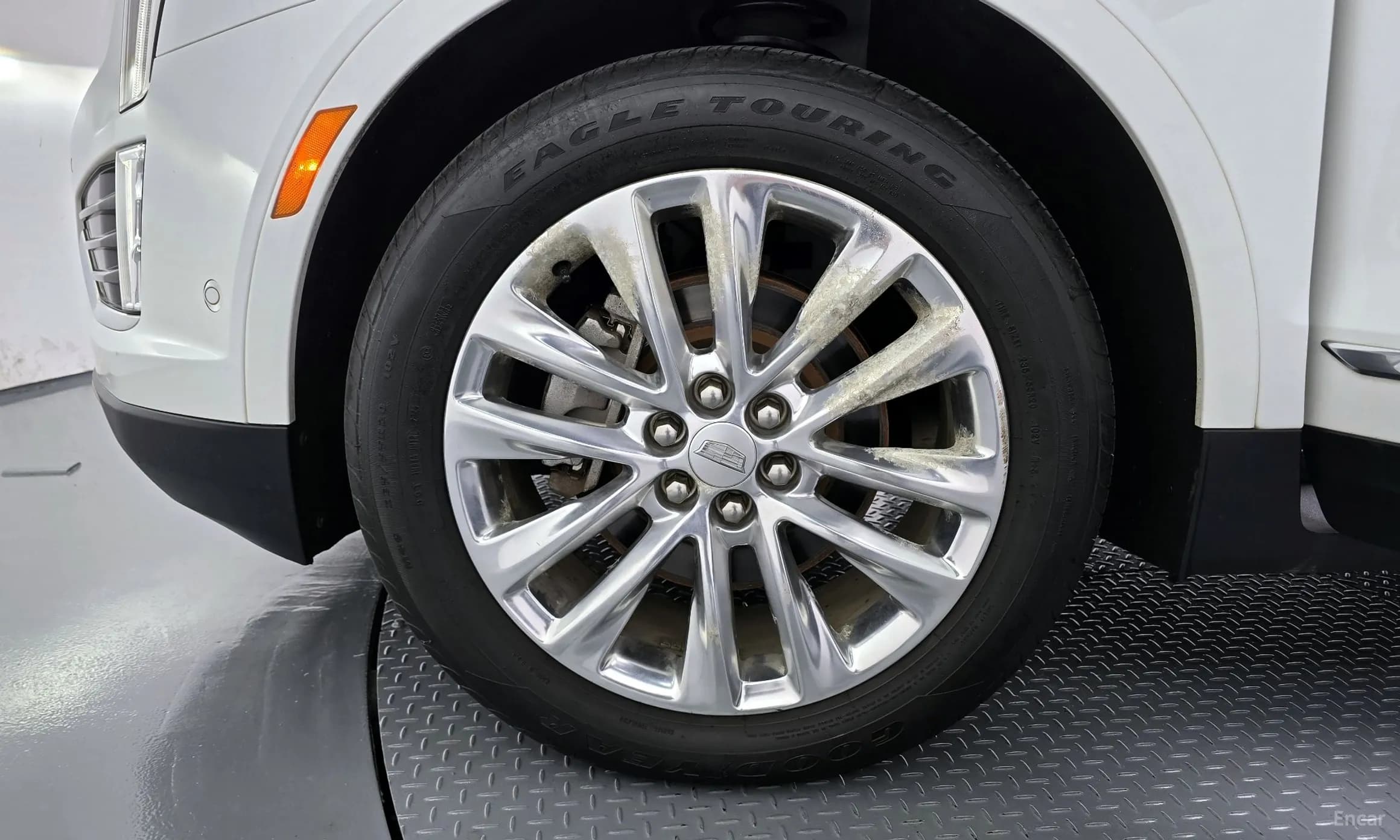 XT5