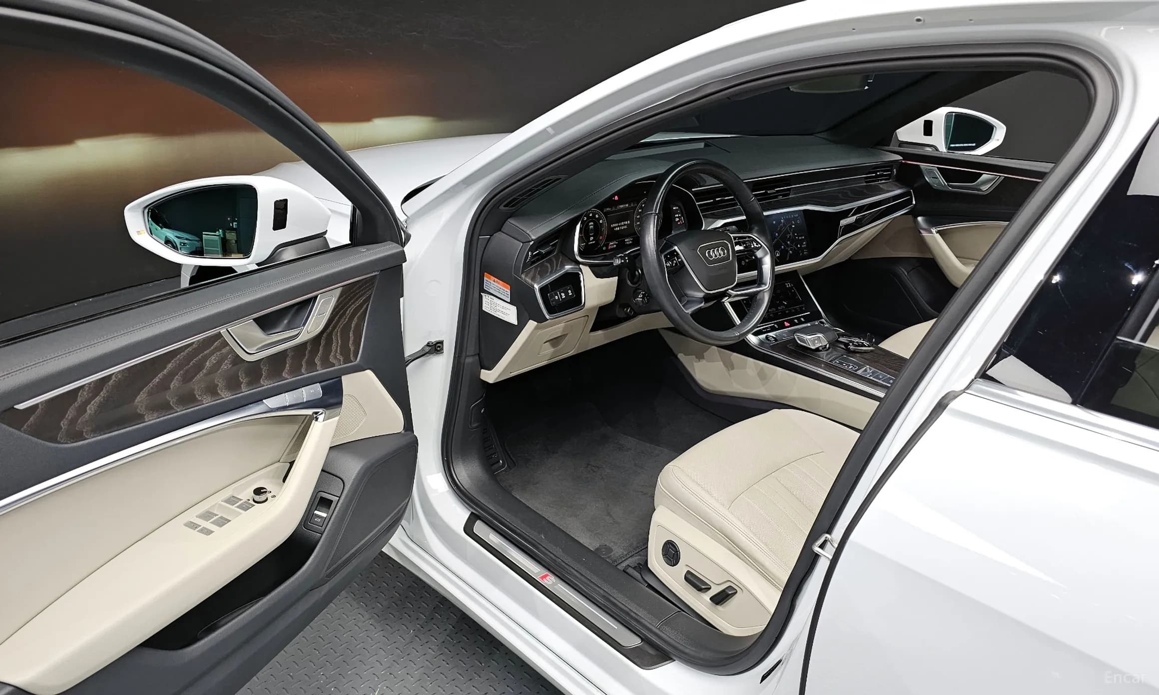 A6 (C8)