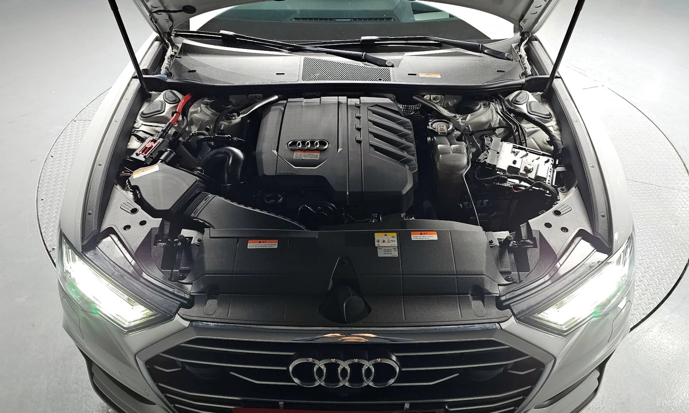 A6 (C8)
