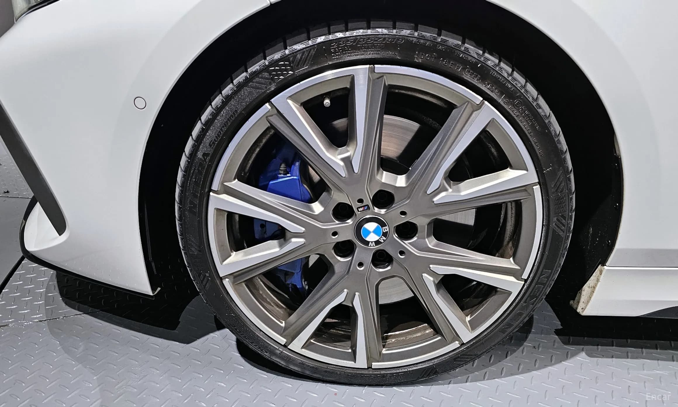 1 Series (F40)