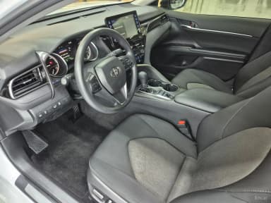 Camry (XV70)