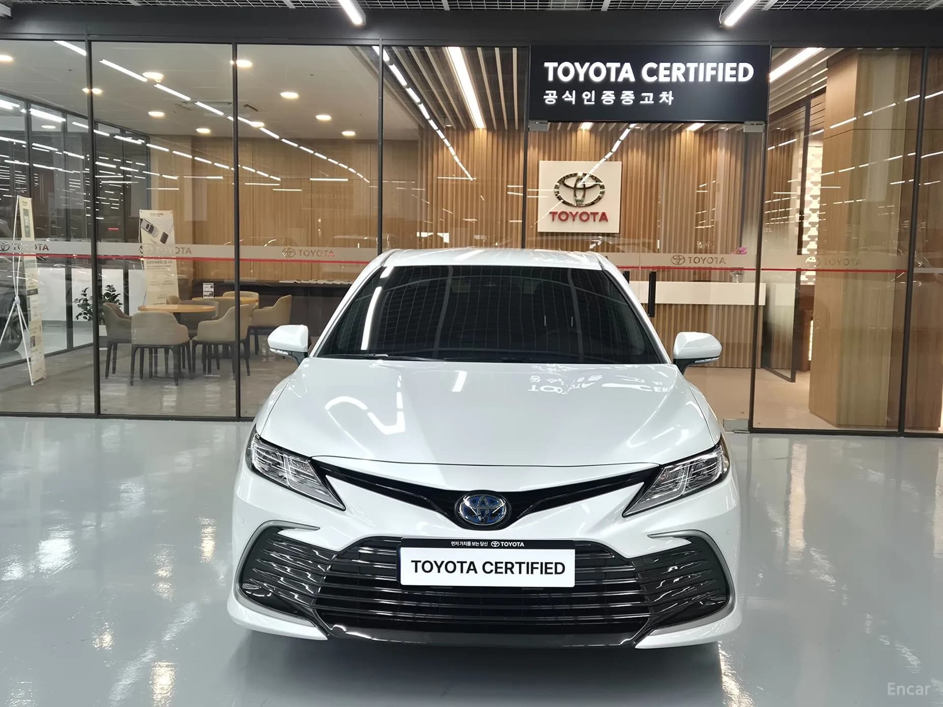 Camry (XV70)