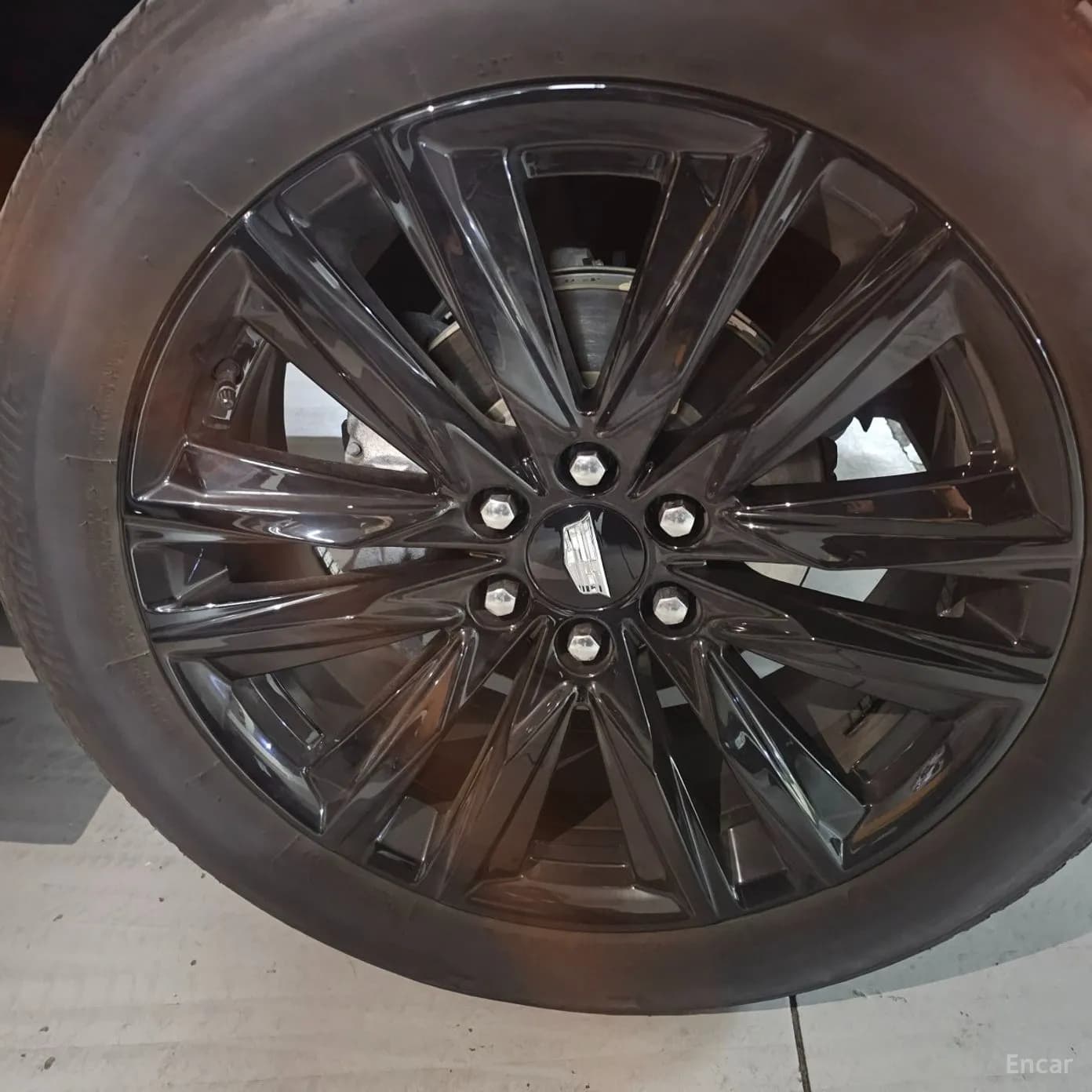 Escalade 5th Generation