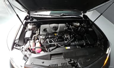 Camry (XV70)