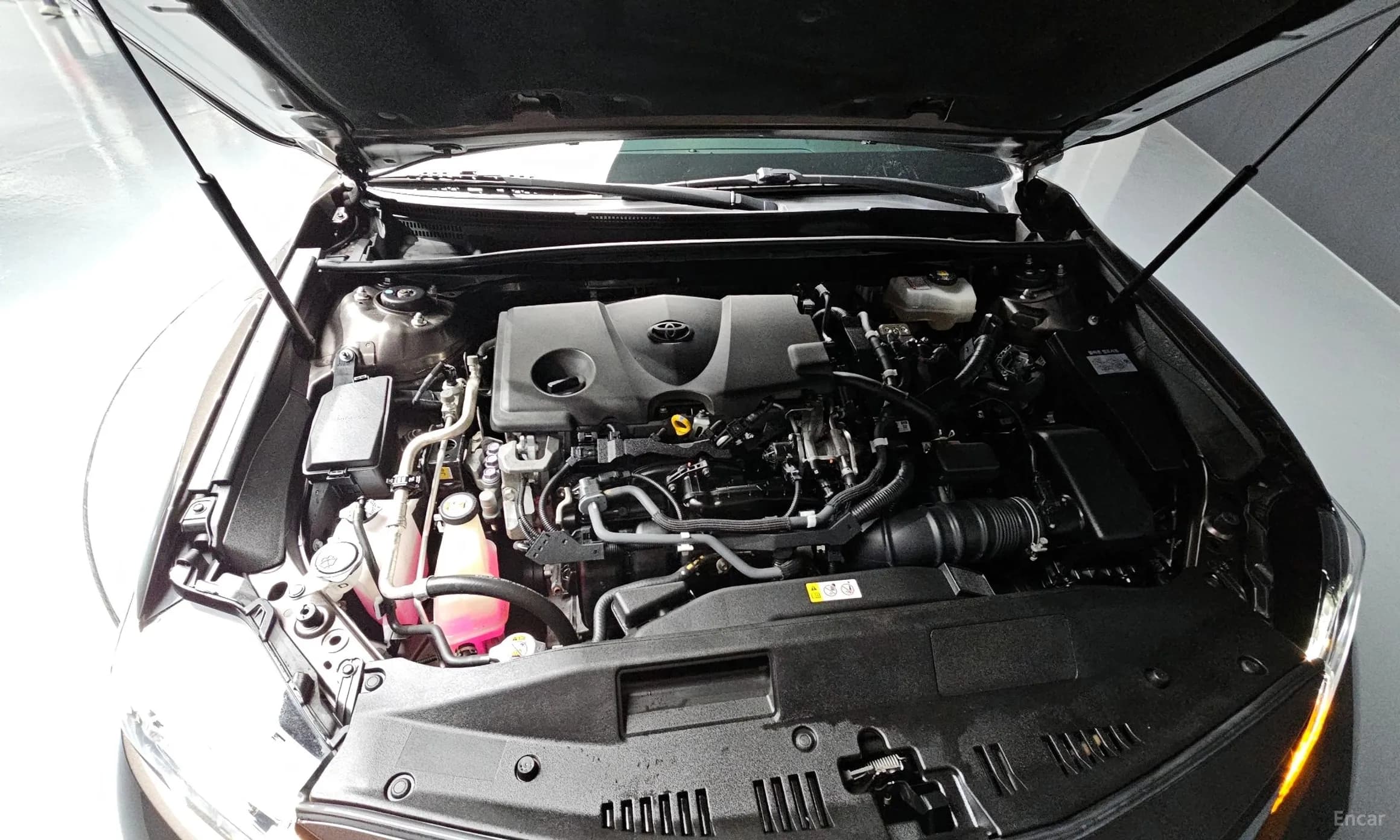 Camry (XV70)