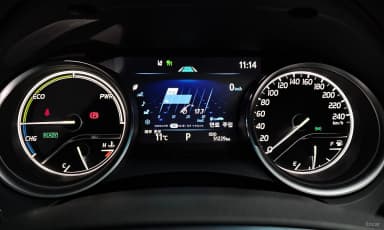 Camry (XV70)