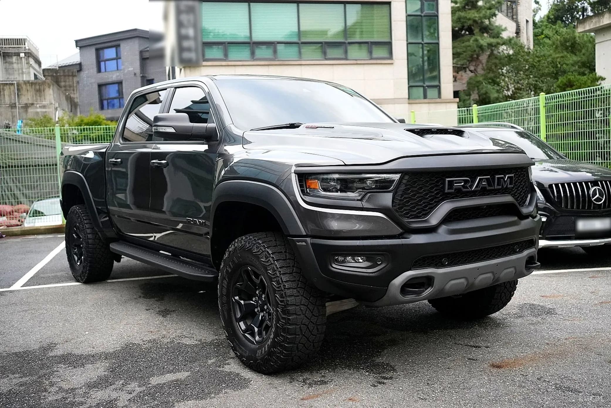 Lampickup