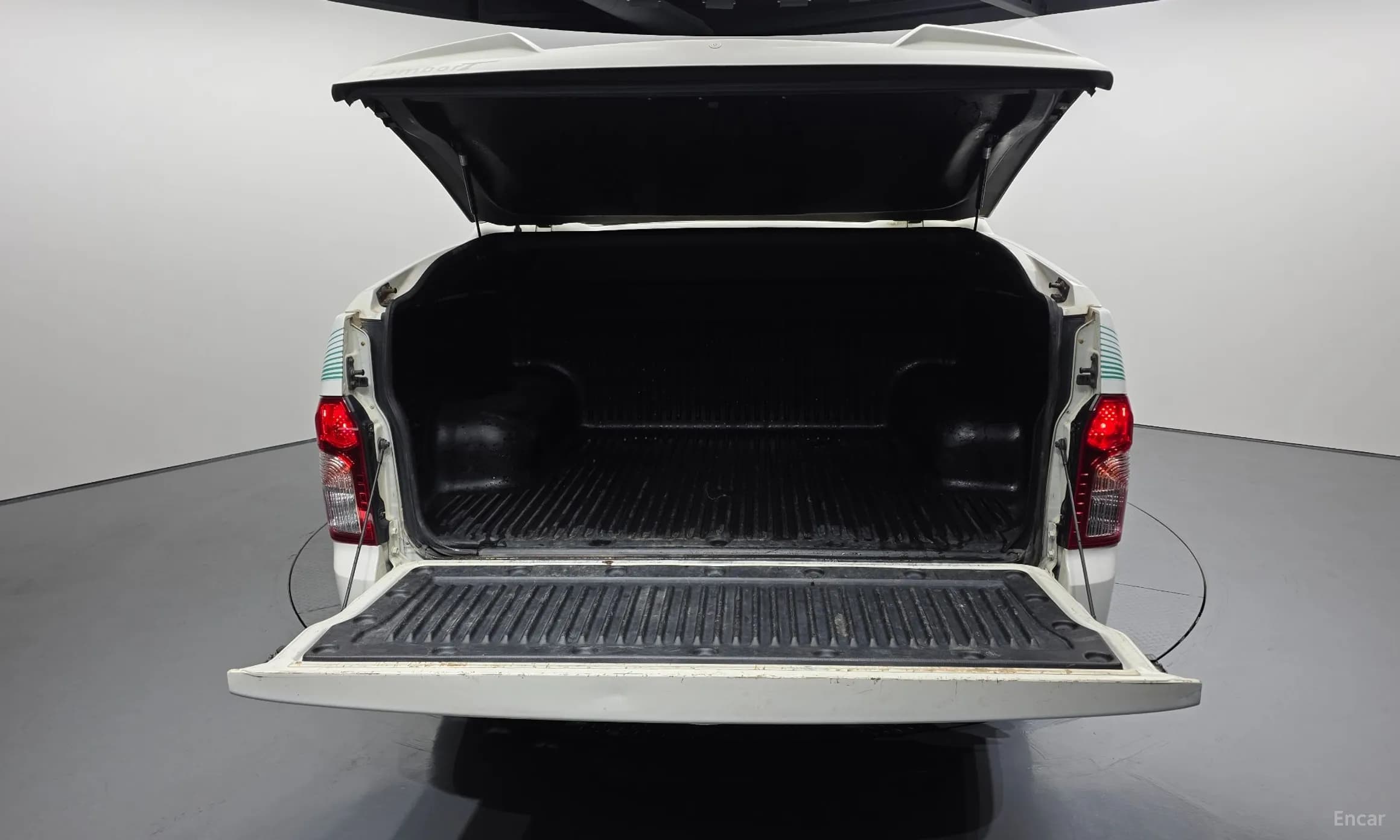 Korando Sports