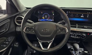 Trax Crossover