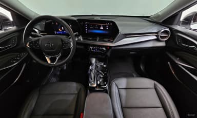Trax Crossover