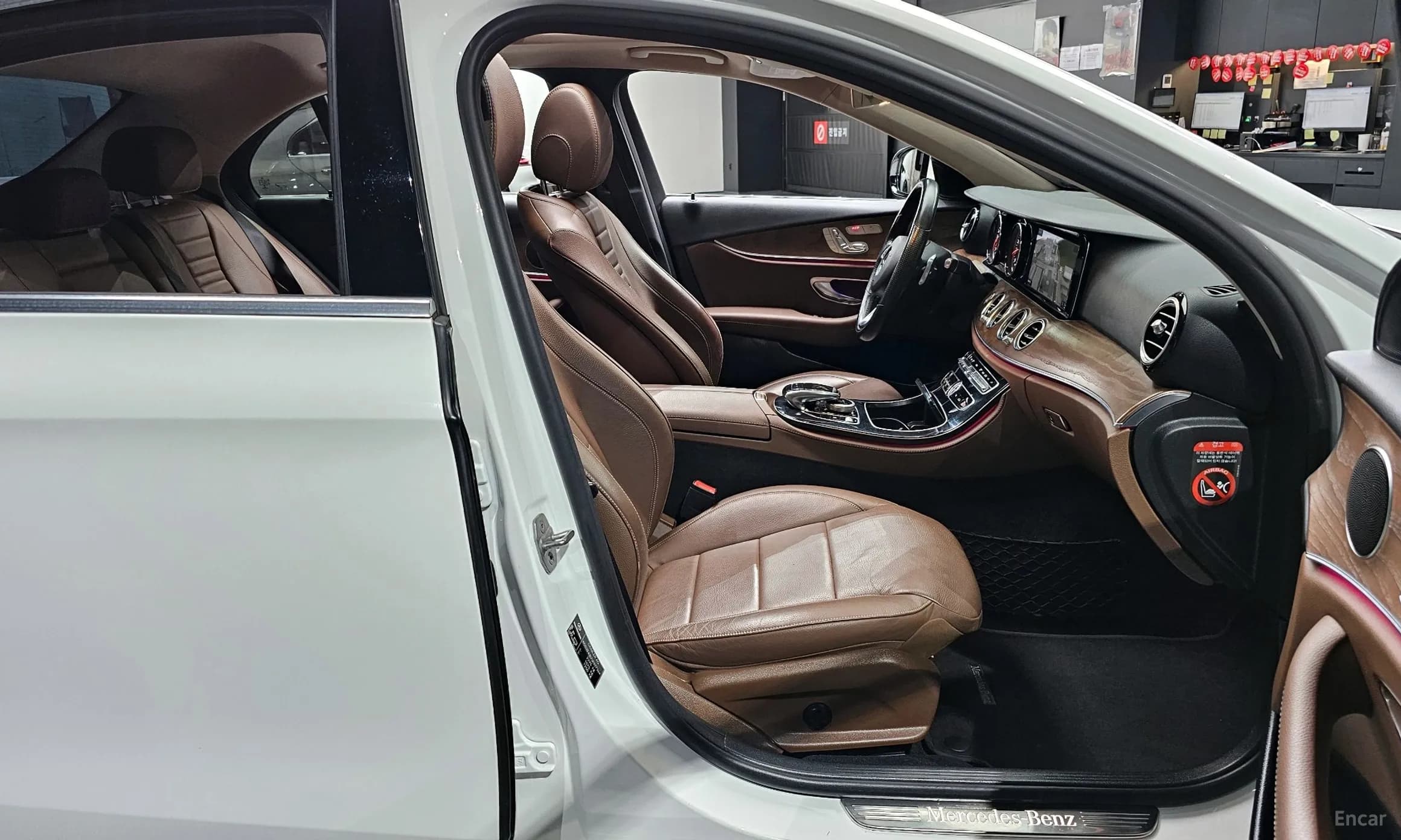 E-Class W213