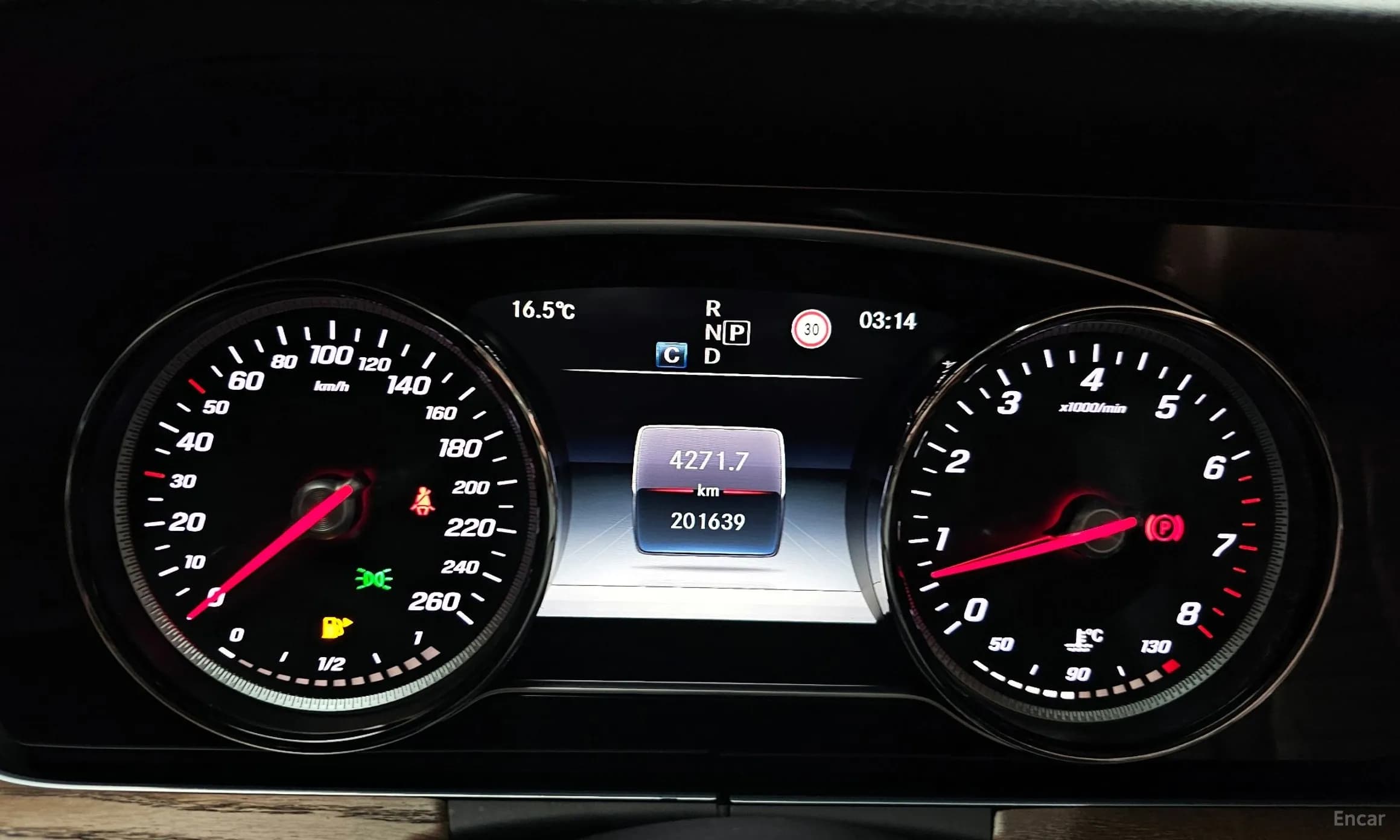E-Class W213