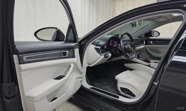Panamera (971)