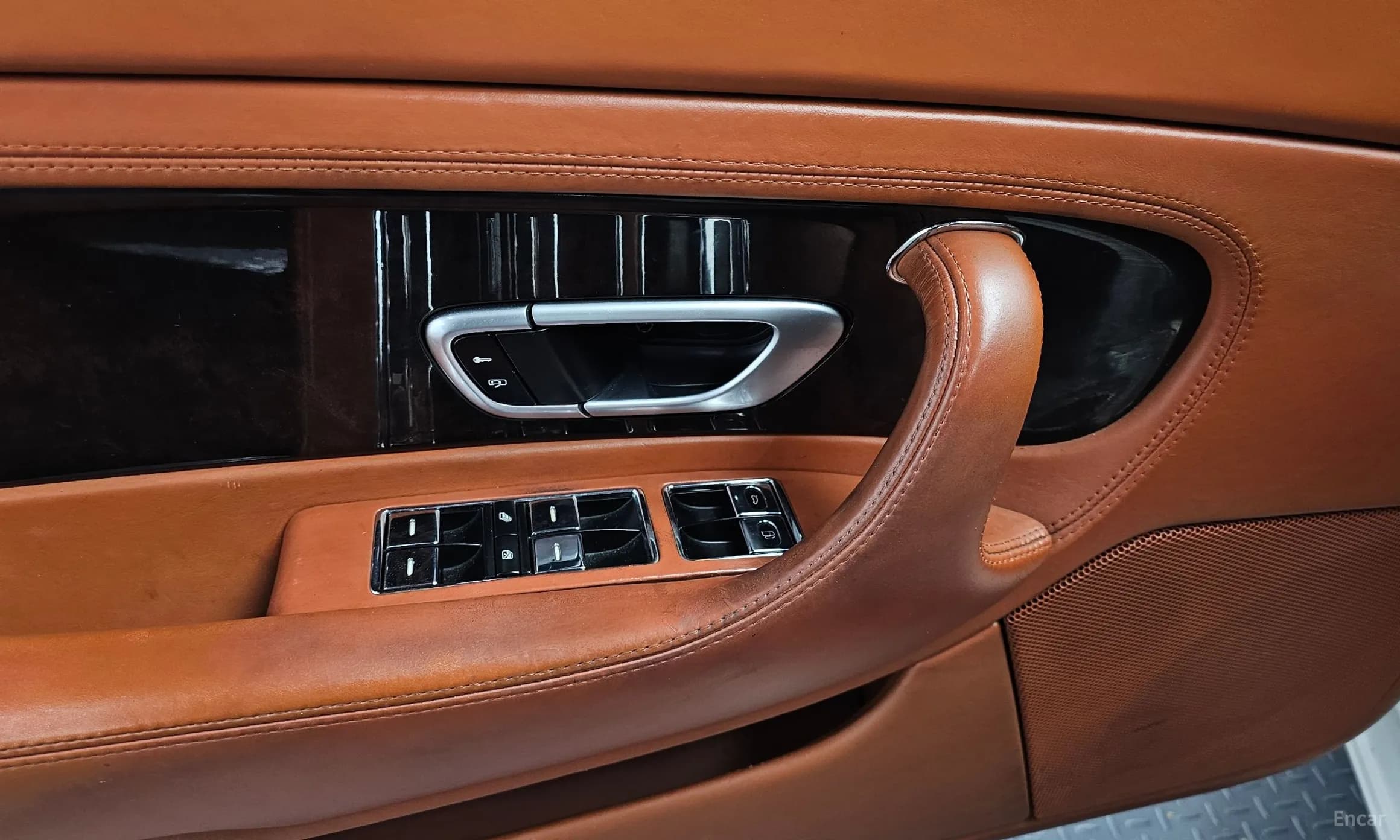 Continental GT 1st Generation
