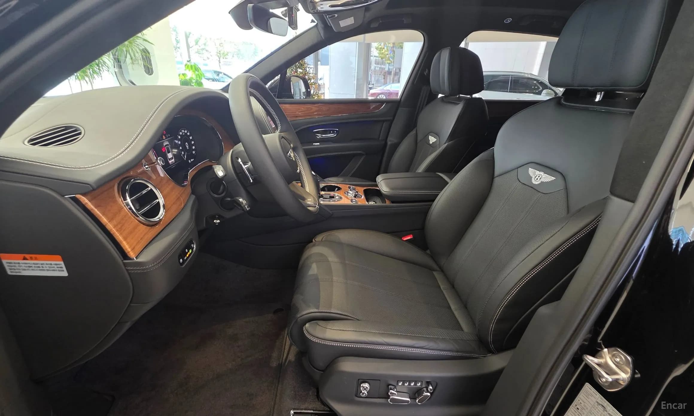 Bentayga