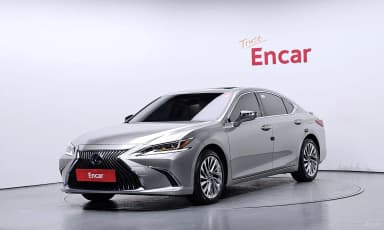 ES300h 7th Generation