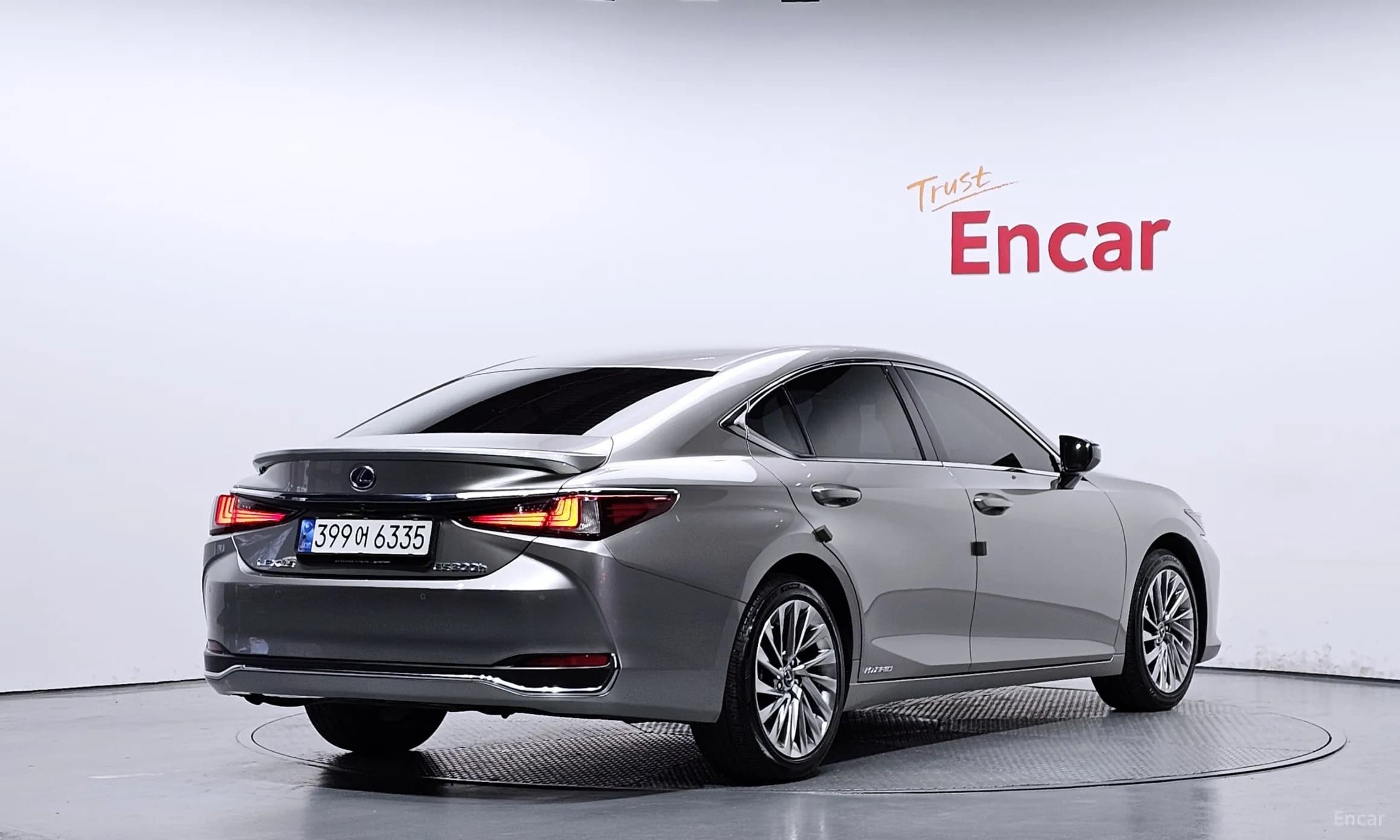 ES300h 7th Generation