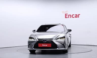 ES300h 7th Generation