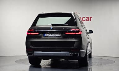 X7 (G07)