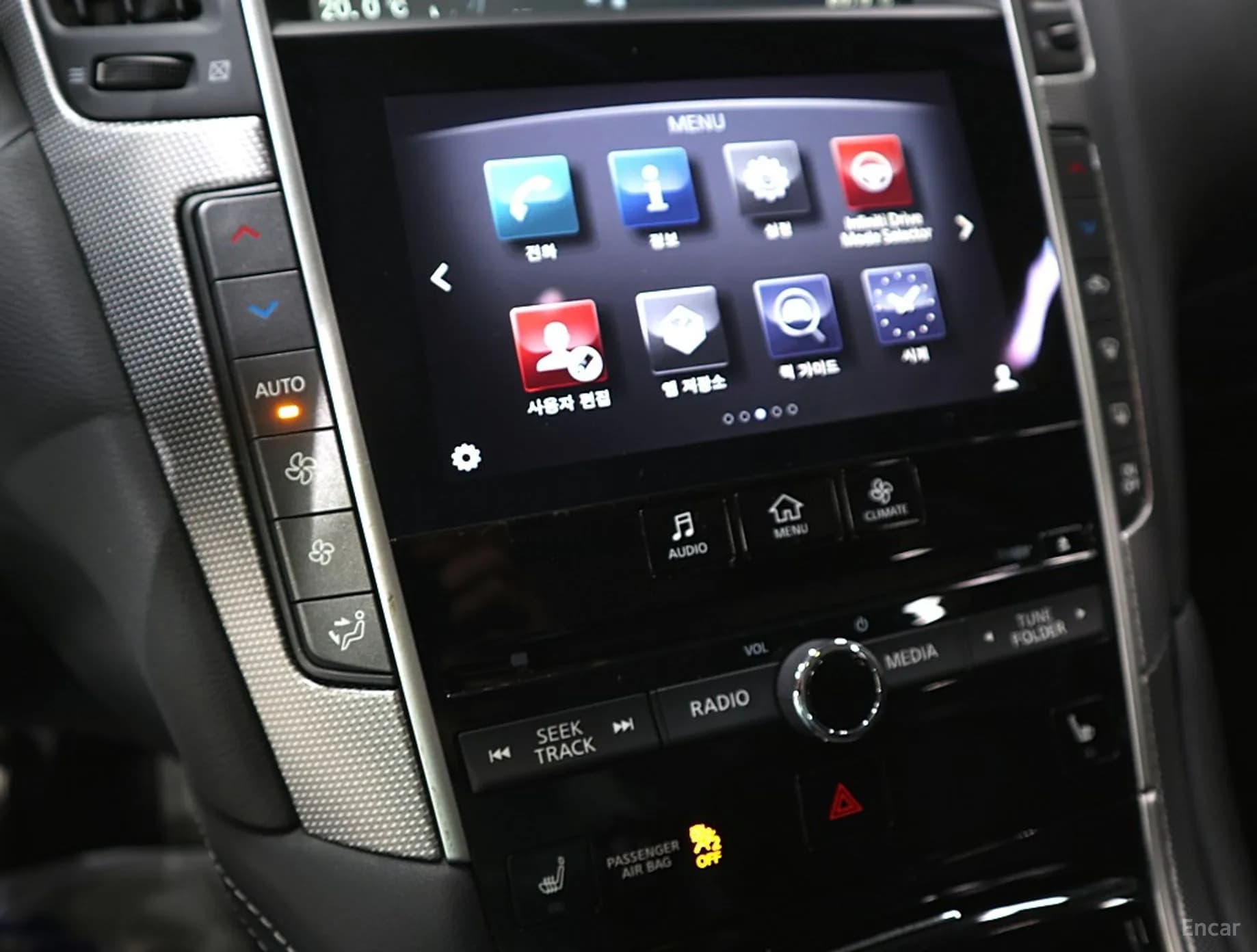 Q50