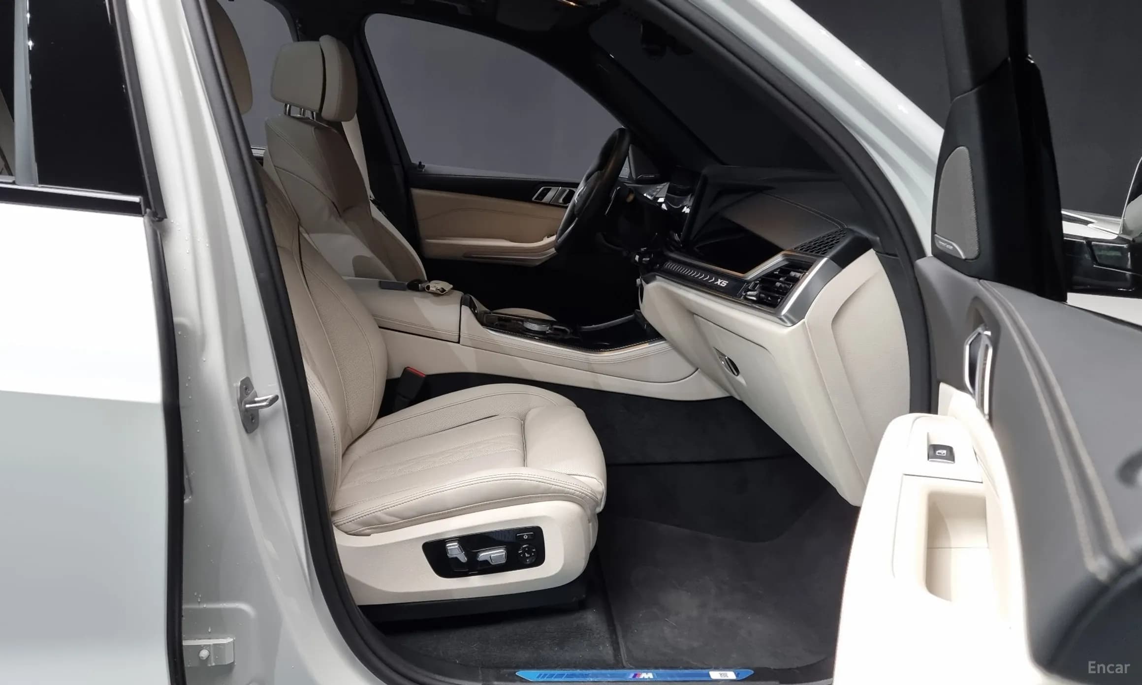 X5 (G05)