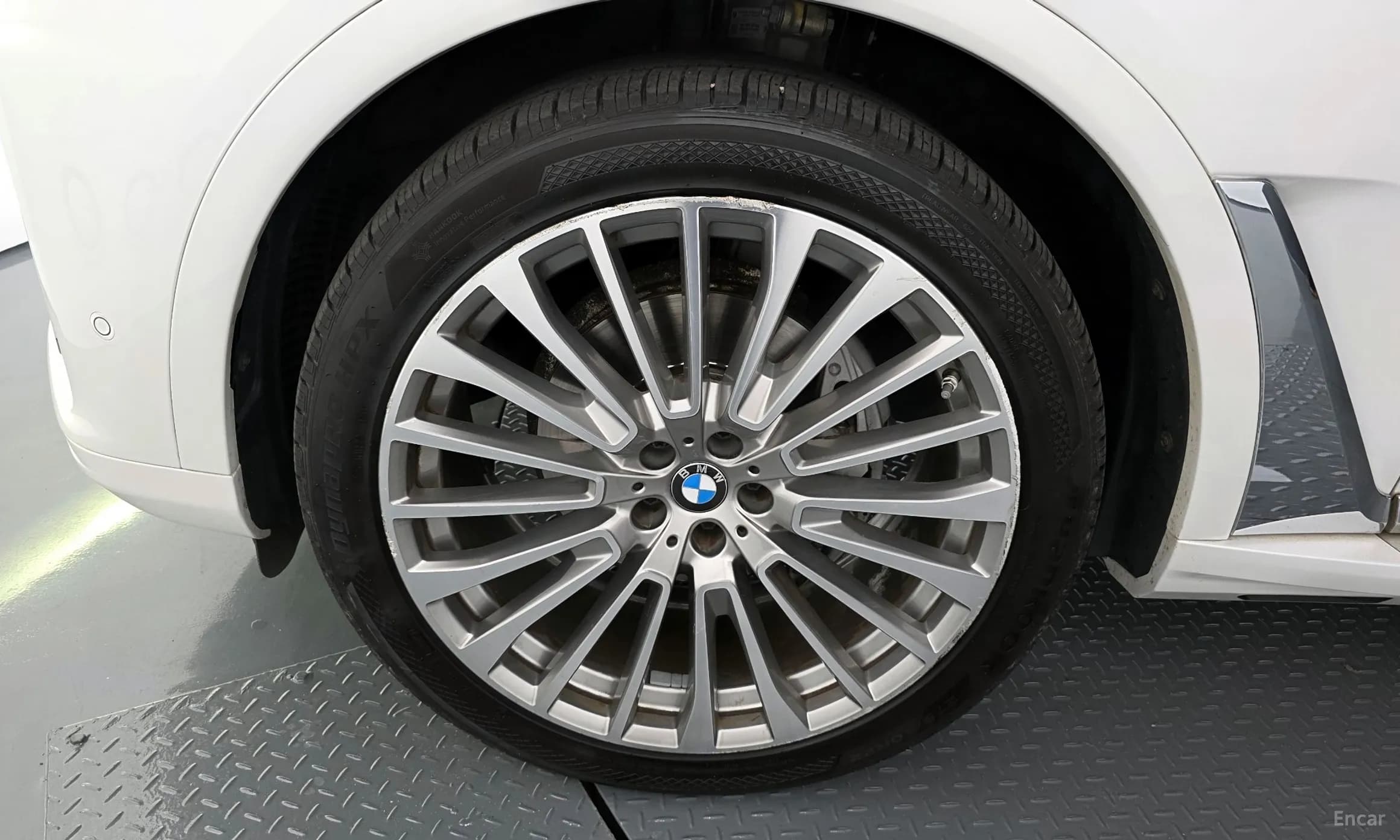 X7 (G07)