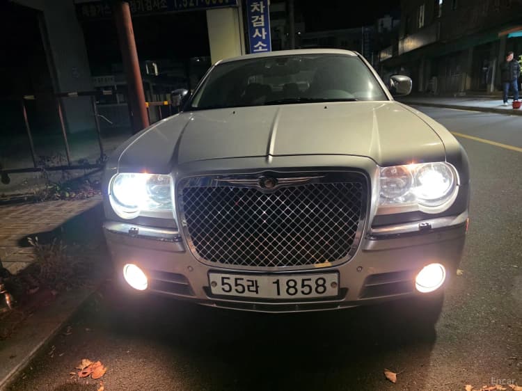 300C