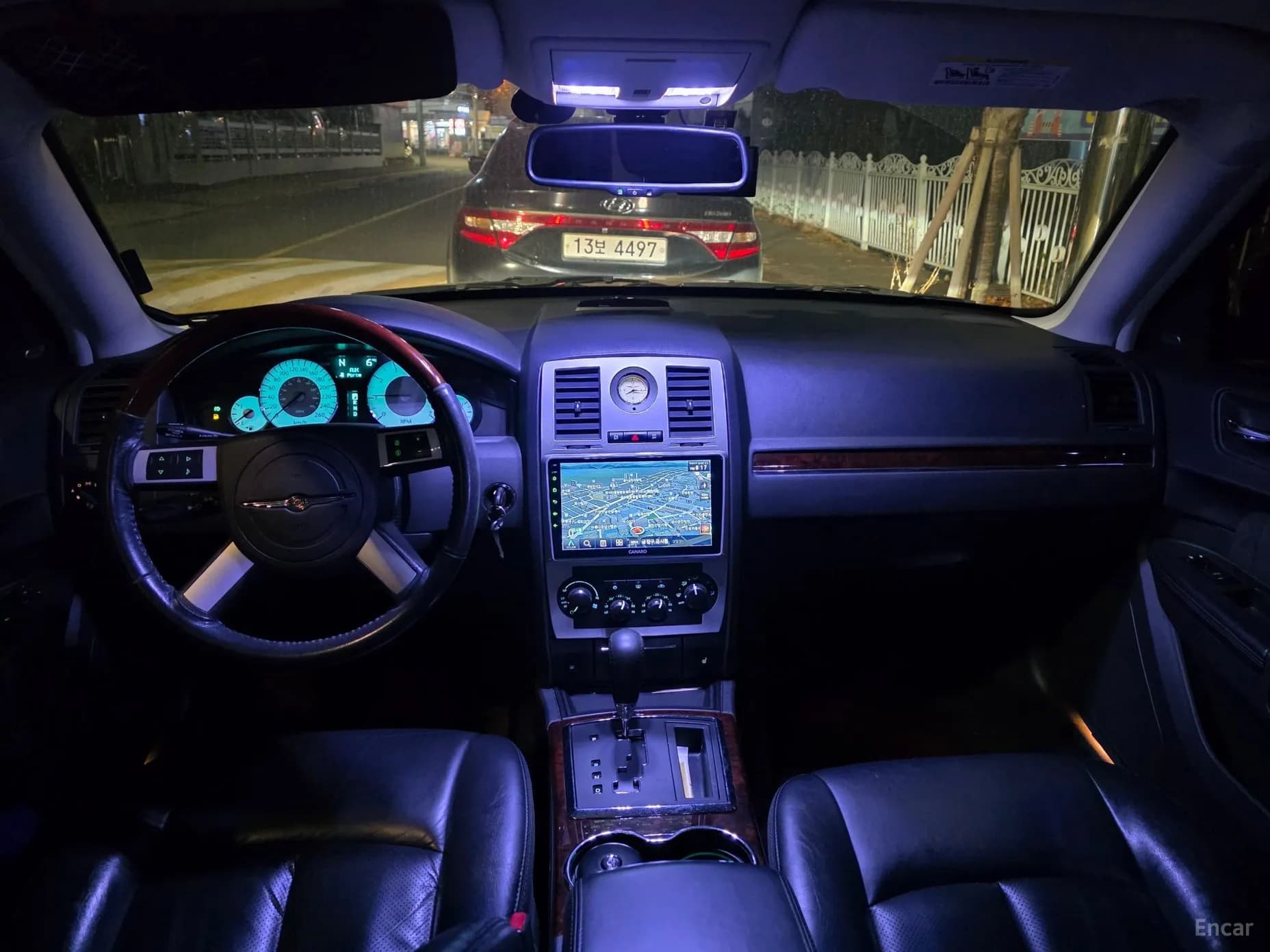 300C