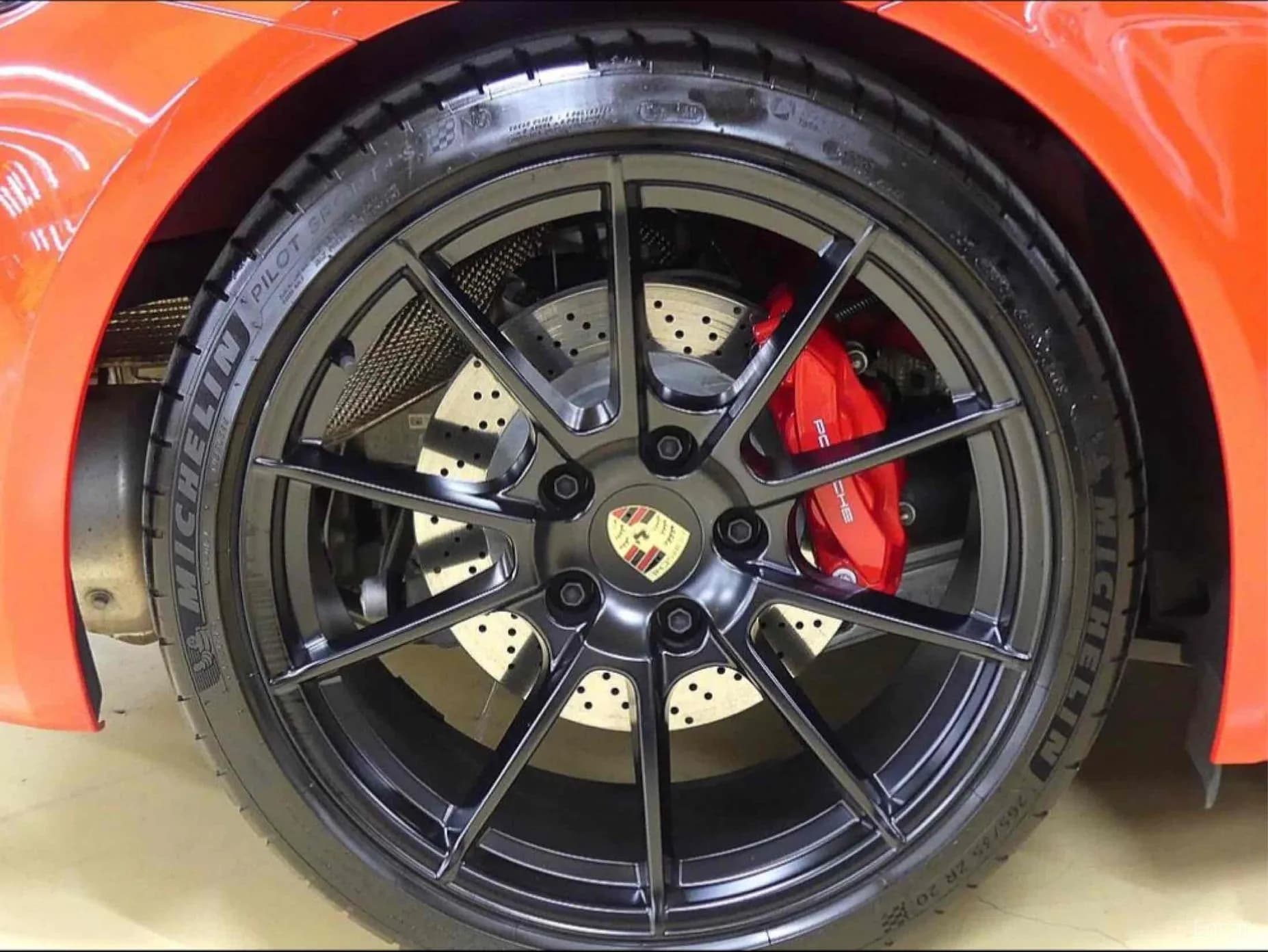 718 Boxster