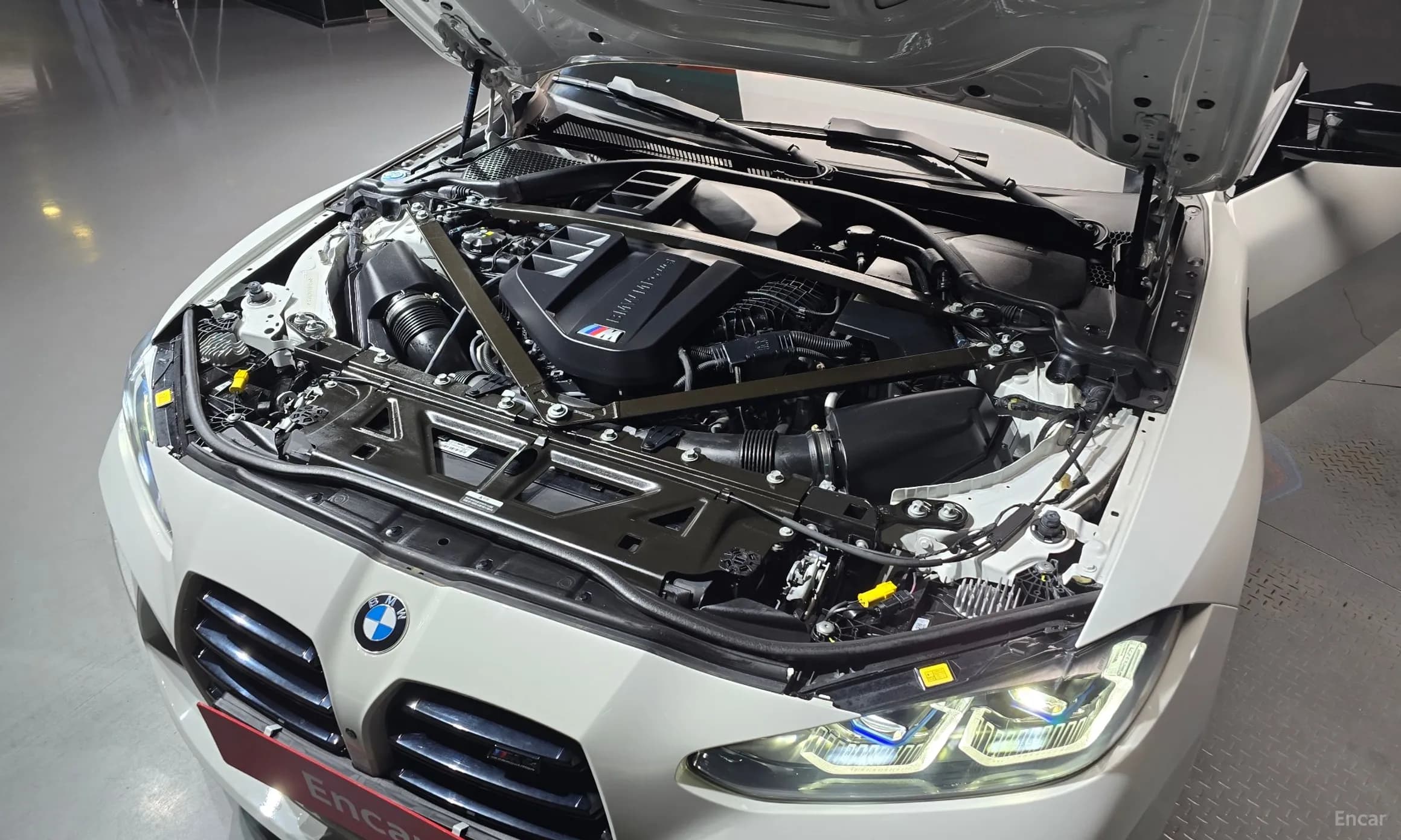 M4 (G82)