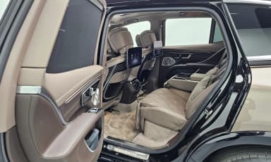 EQS SUV X296
