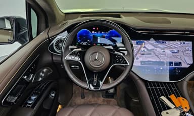 EQS SUV X296