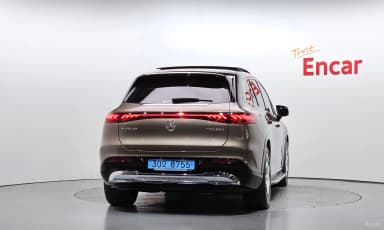 EQS SUV X296