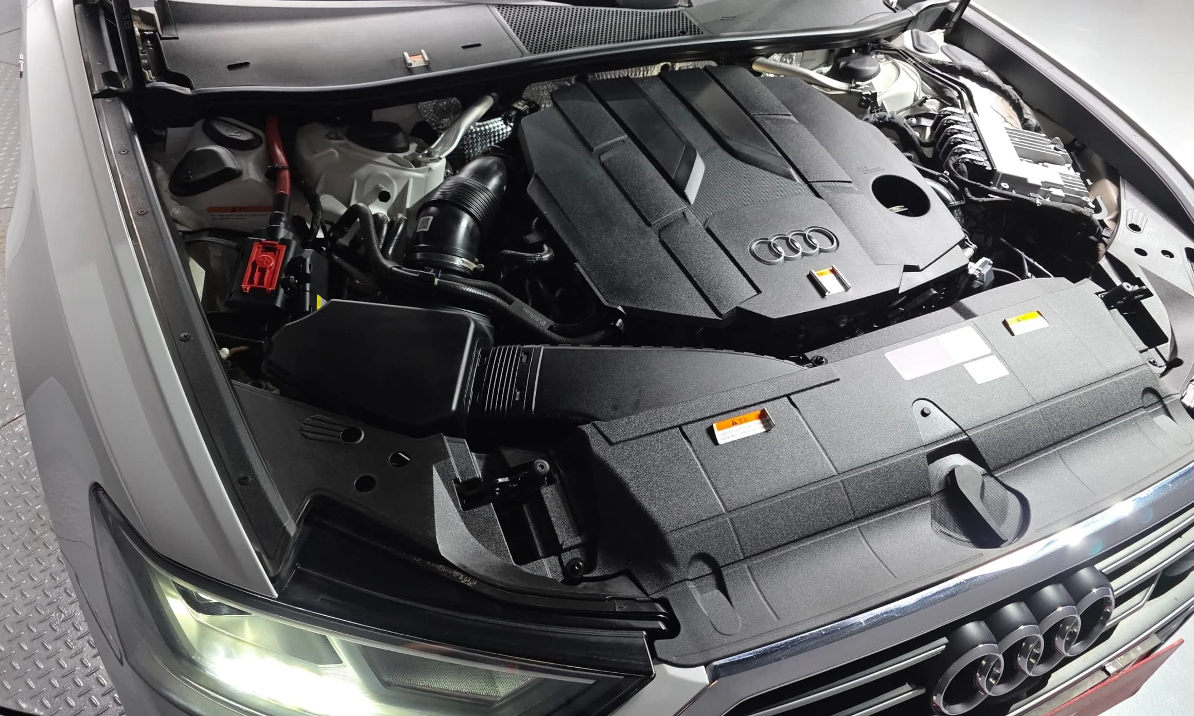 A6 (C8)