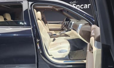 New Cayenne