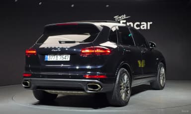 New Cayenne