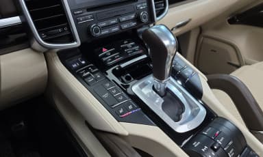 New Cayenne