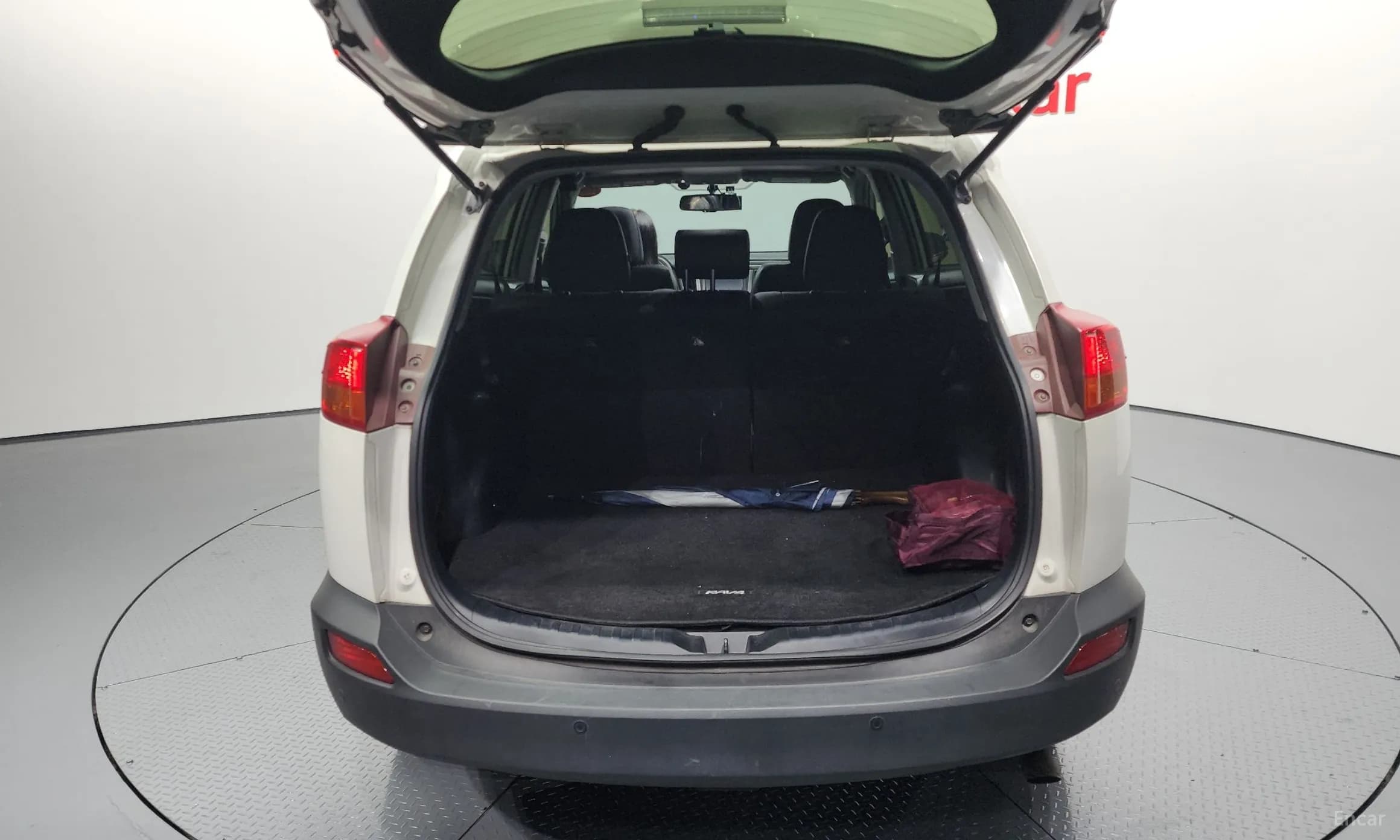 RAV4