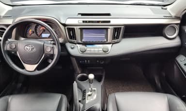 RAV4