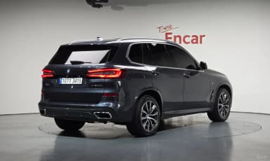 X5 (G05)