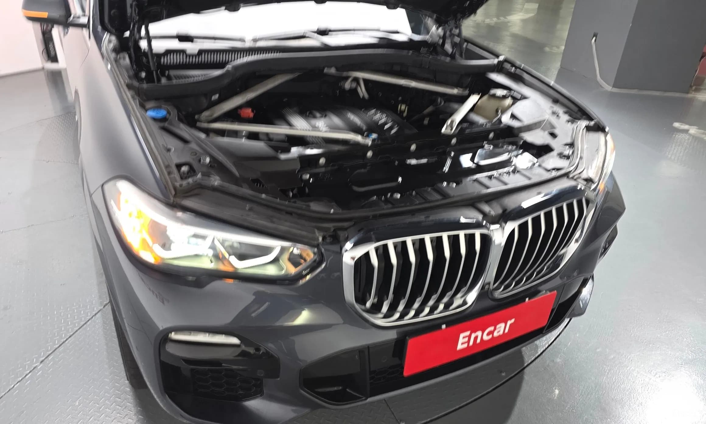 X5 (G05)