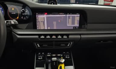 911 (992)