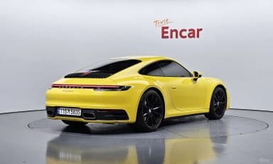 911 (992)